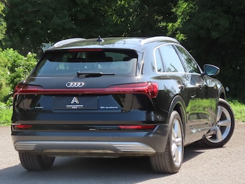 Used Audi e-tron 2022 for sale - 79039119: Photo