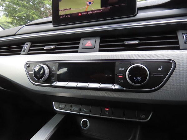 Used Audi A4 Avant 2017 for sale - 76214433: Photo 12