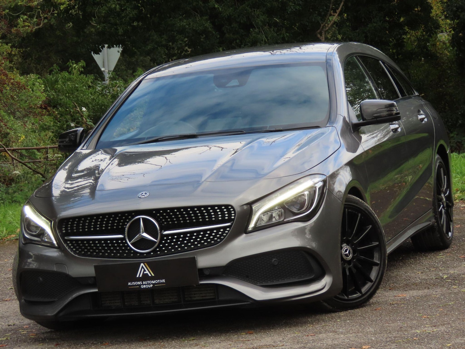 Used Mercedes-Benz CLA 2019 for sale - 76337296: Photo 2