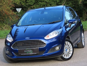 Used Ford Fiesta 2014 for sale - 76121791: Photo