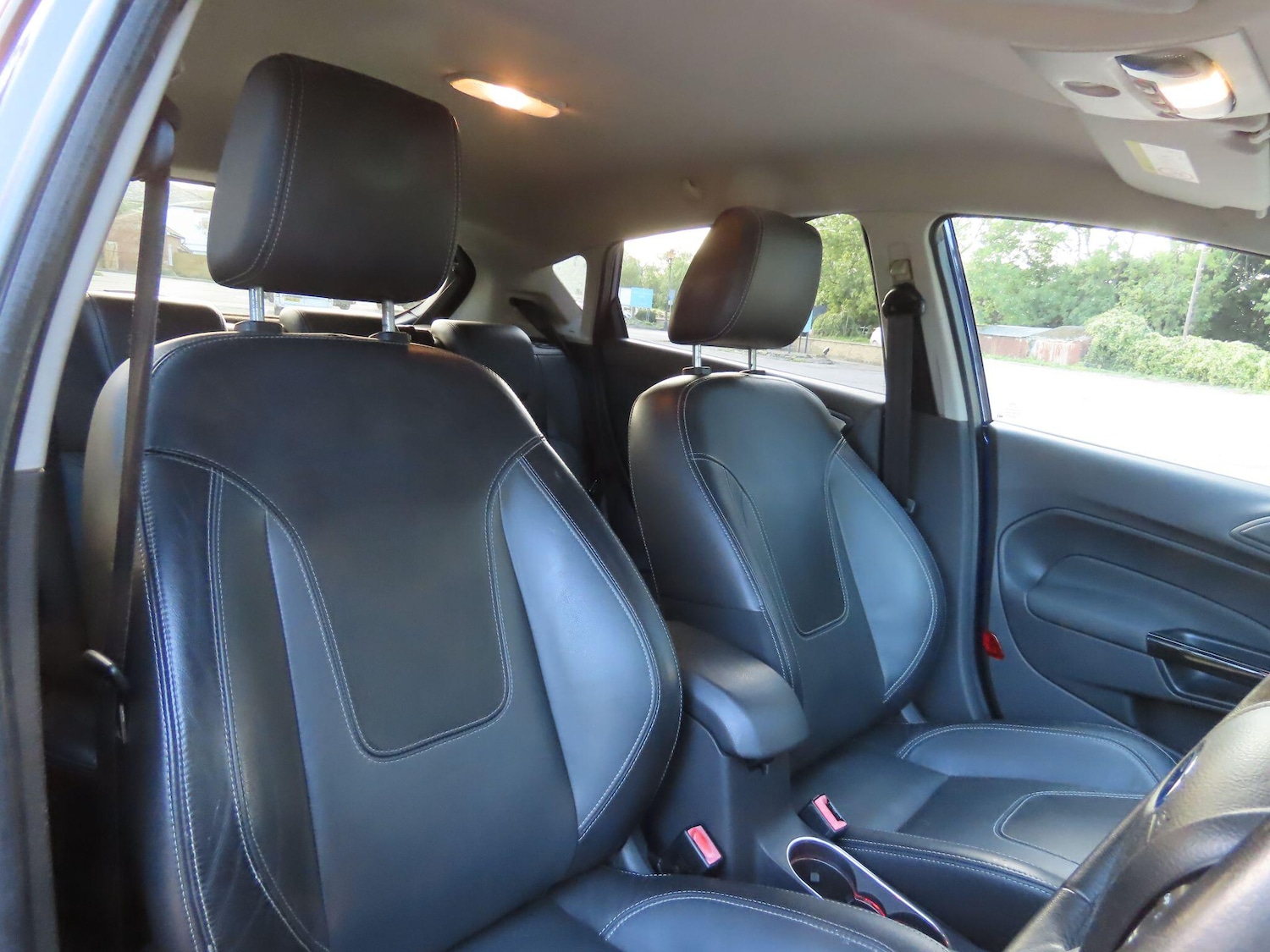 Used Ford Fiesta 2014 for sale - 76121791: Photo 8