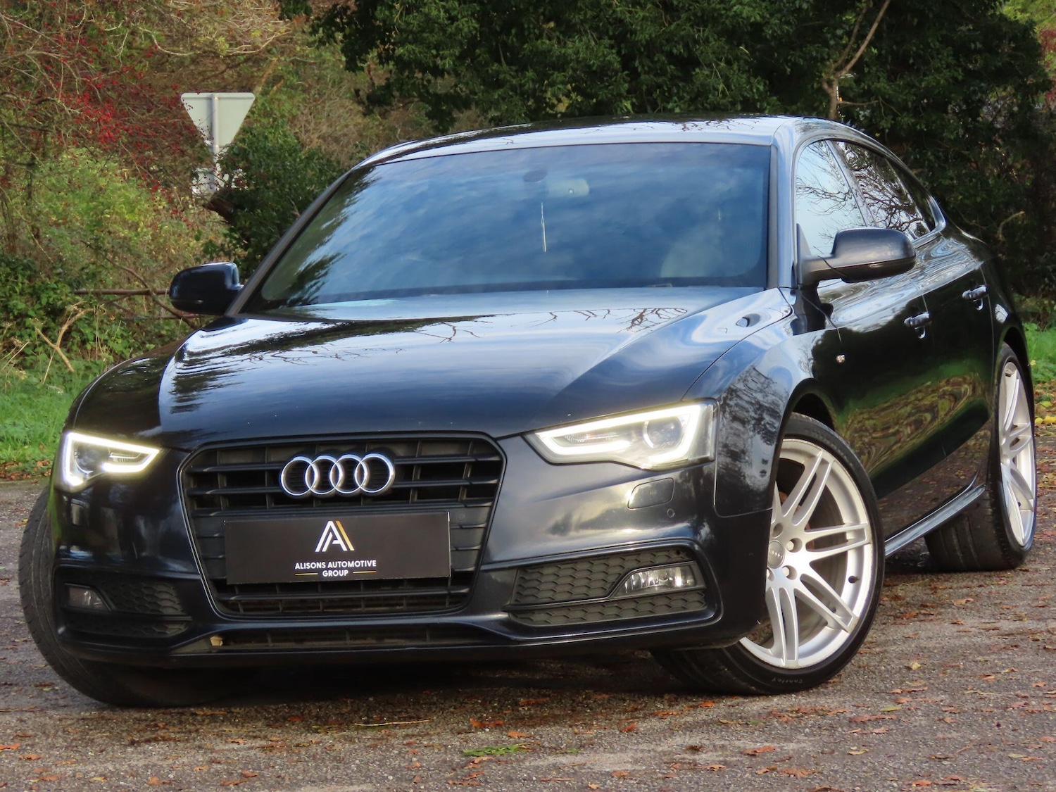 Used Audi A5 2014 for sale - 76572805: Photo 2