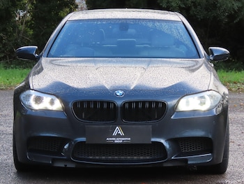 Used BMW M5 2012 for sale - 76377264: Photo