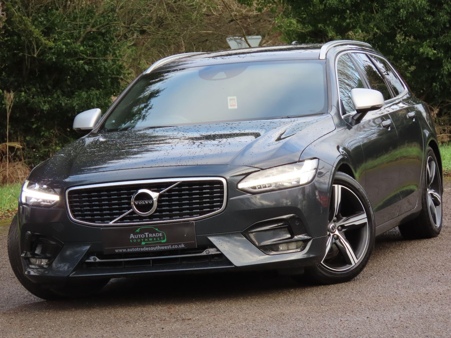 Used Volvo V90 2018 for sale - 76913624: Photo 2