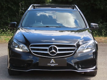 Used Mercedes-Benz E Class 2015 for sale - 79432813: Photo