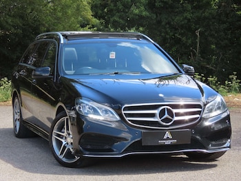 Used Mercedes-Benz E Class 2015 for sale - 79432813: Photo