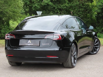 Used Tesla Model 3 2019 for sale - 78833985: Photo