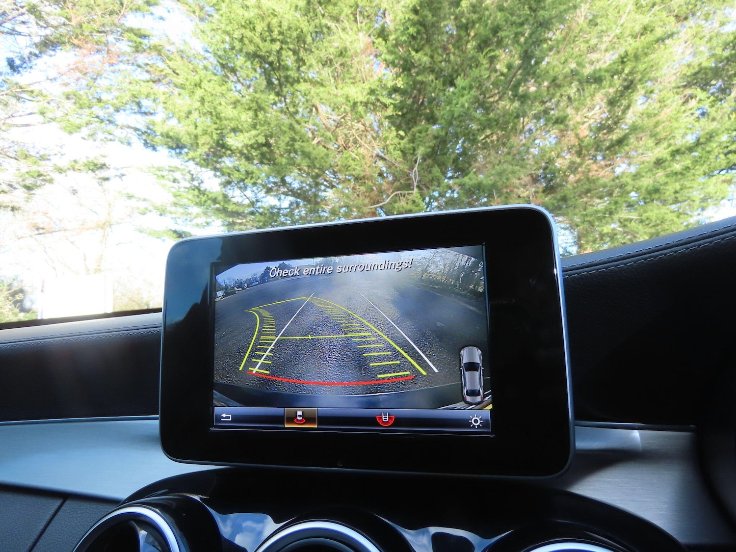 Used Mercedes-Benz C Class 2015 for sale - 77131196: Photo 11