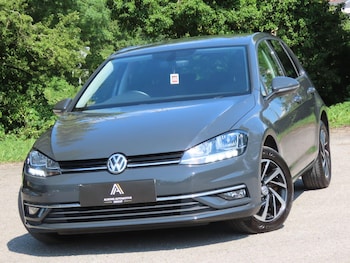Used Volkswagen Golf 2019 for sale - 78728140: Photo