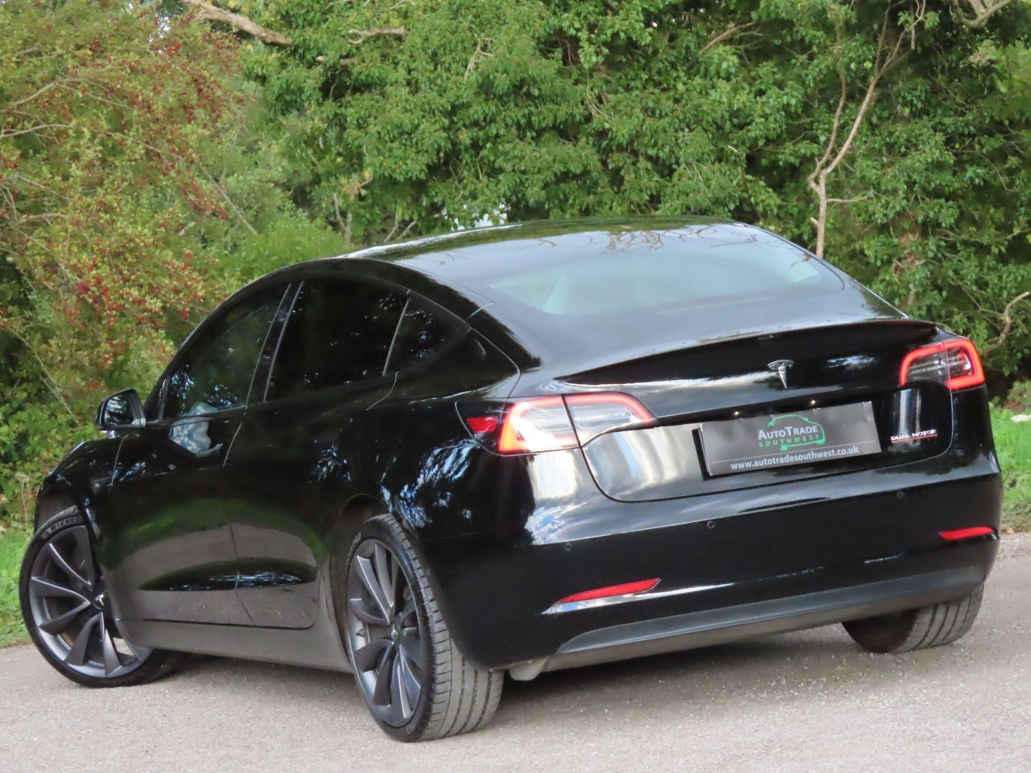 Used Tesla Model 3 2019 for sale - 76059787: Photo 6