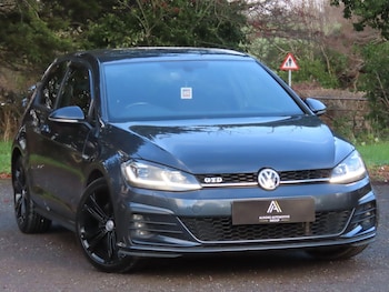 Used Volkswagen Golf 2018 for sale - 77203136: Photo