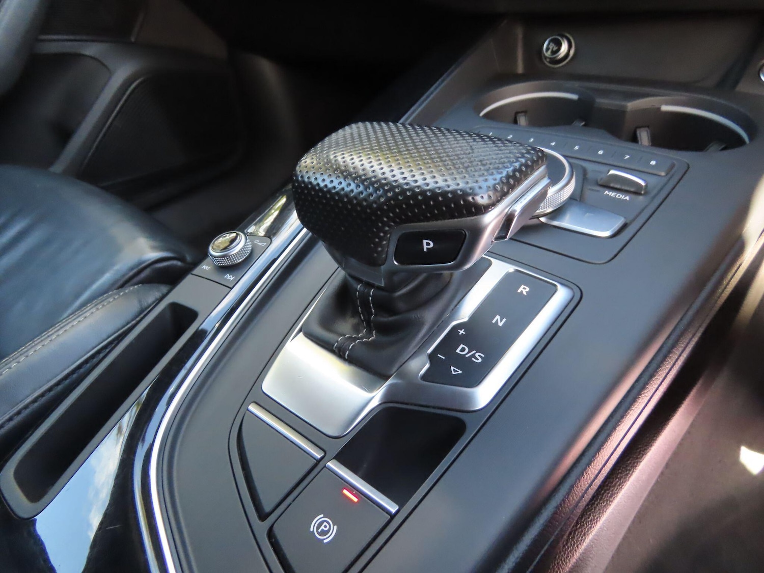 Used Audi A4 2017 for sale - 78072771: Photo 14