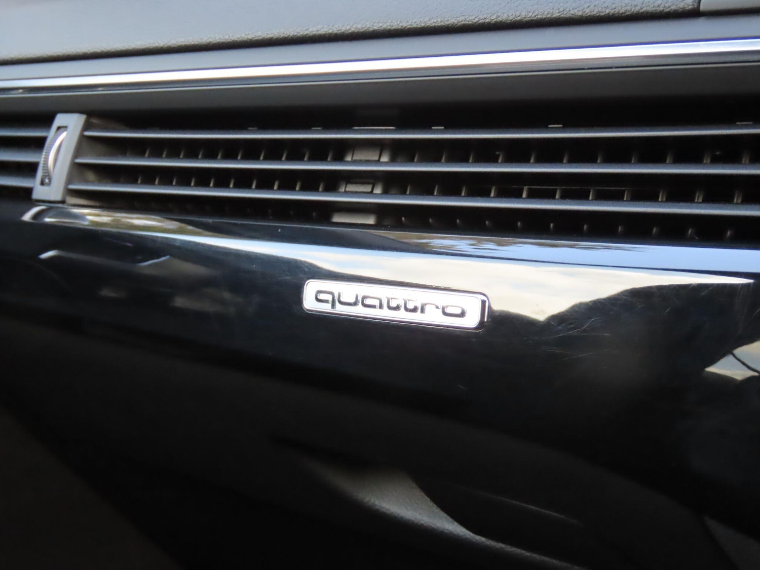 Used Audi A4 2017 for sale - 78072771: Photo 18