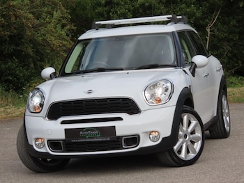 MINI - Countryman