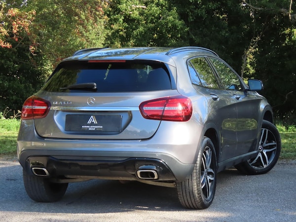 Used Mercedes-Benz GLA 2019 for sale - 76215105: Photo 4