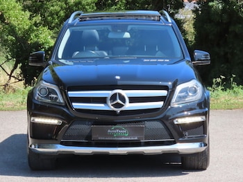 Used Mercedes-Benz GL-Class 2015 for sale - 75376990: Photo