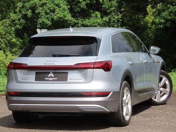 Used Audi e-tron 2020 for sale - 78902244: Photo