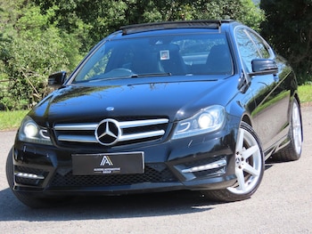 Used Mercedes-Benz C Class 2015 for sale - 78384270: Photo