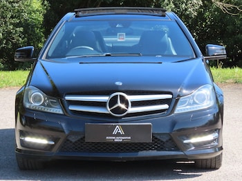 Used Mercedes-Benz C Class 2015 for sale - 78384270: Photo