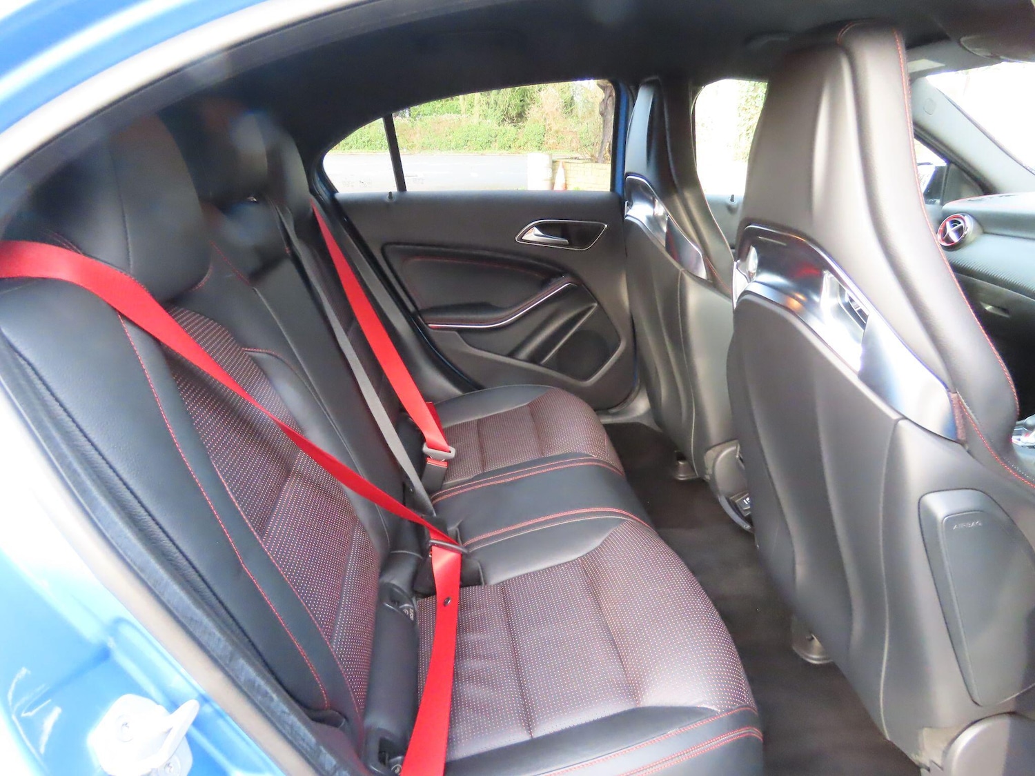 Used Mercedes-Benz A-Class 2015 for sale - 76964736: Photo 10