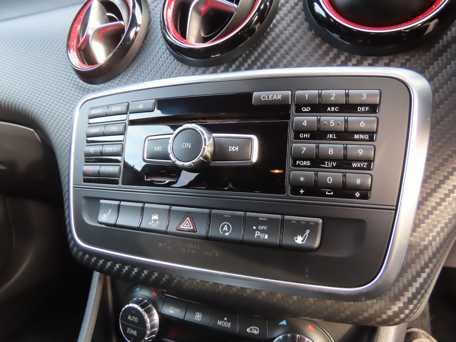 Used Mercedes-Benz A-Class 2015 for sale - 76964736: Photo 13