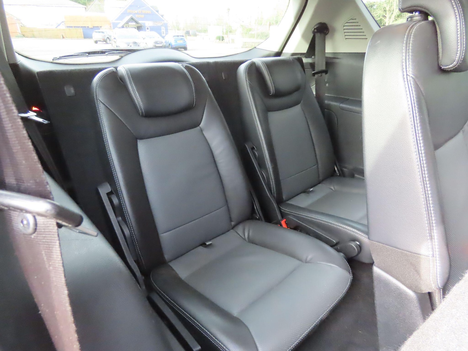 Used Ford S-Max 2010 for sale - 77597807: Photo 10