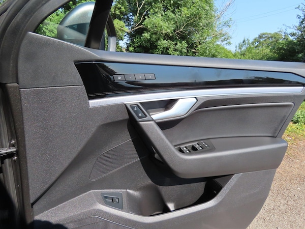 Used Volkswagen Touareg 2019 for sale - 75023741: Photo 19