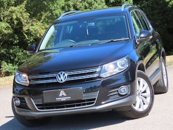 Used Volkswagen Tiguan 2015 for sale - 79461024: Photo