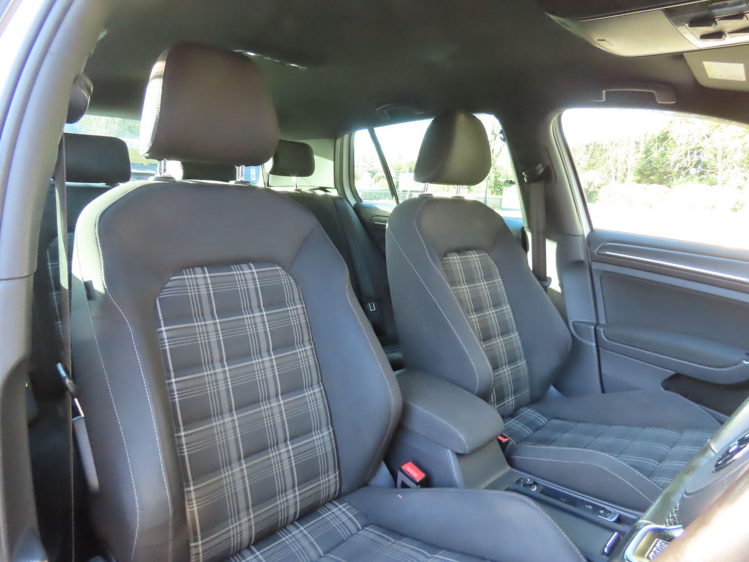 Used Volkswagen Golf for sale - 76700778: Photo 9