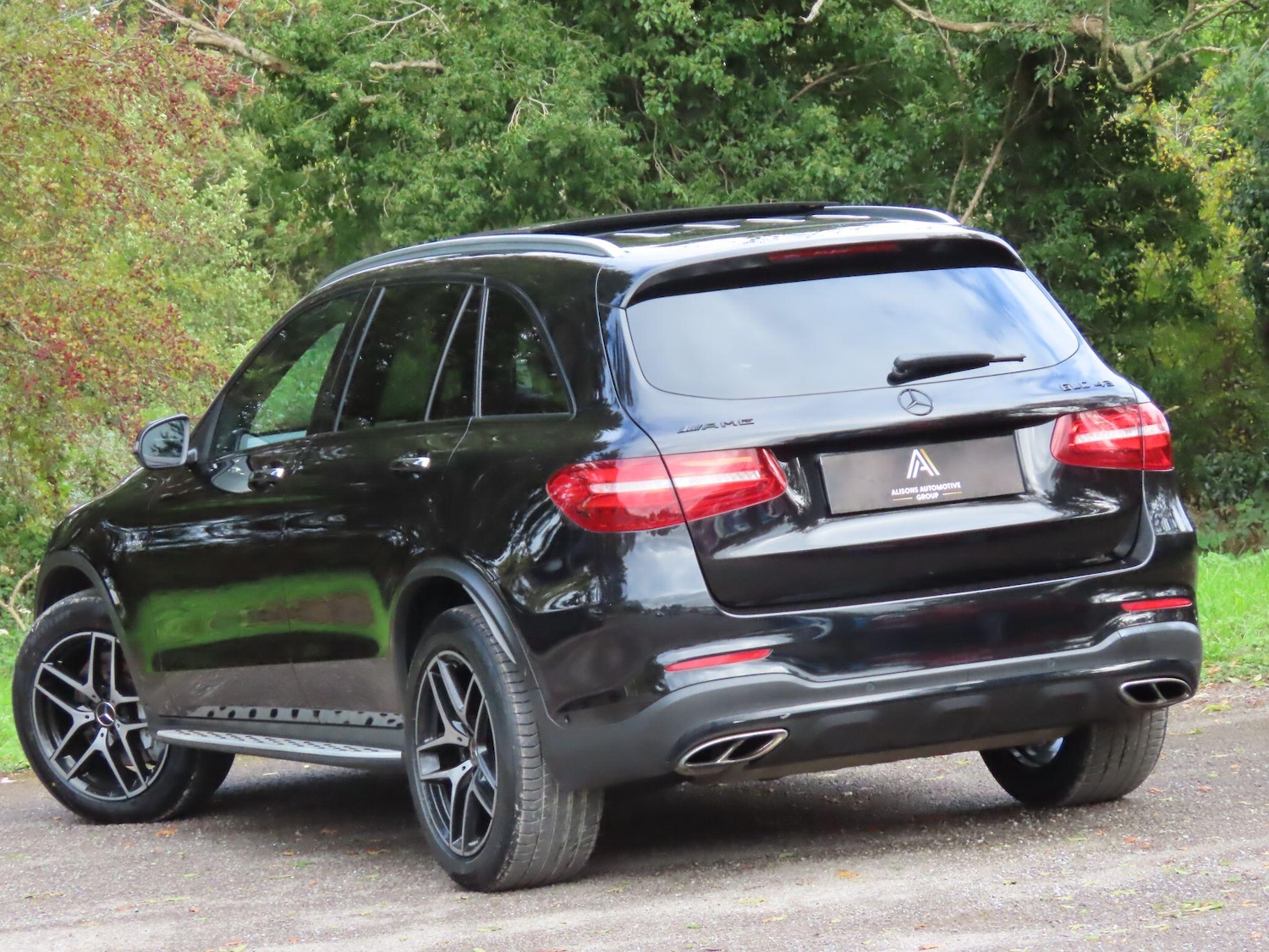 Used Mercedes-Benz GLC 2019 for sale - 76992946: Photo 6