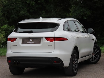 Used Jaguar F-Pace 2019 for sale - 78958490: Photo
