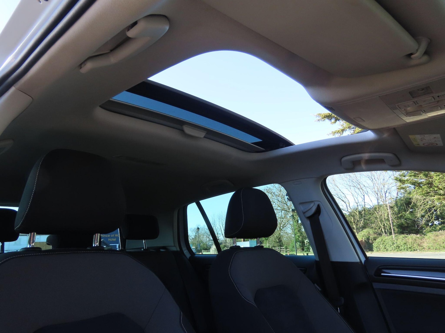 Used Volkswagen Golf 2016 for sale - 77441179: Photo 13