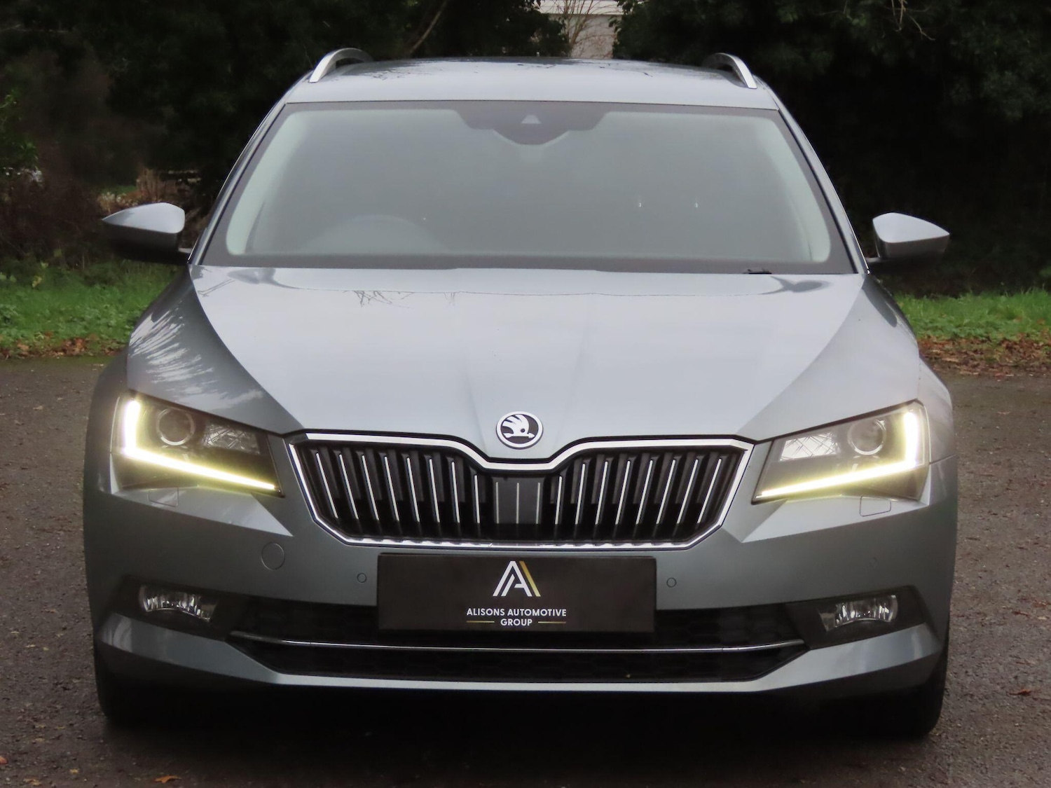 Used Skoda Superb 2019 for sale - 76887083: Photo 3