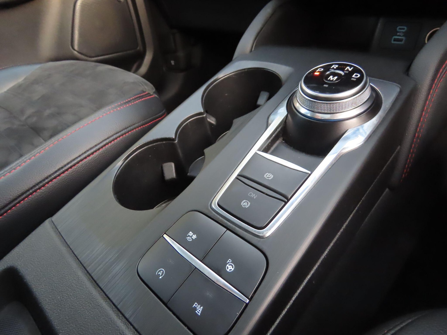 Used Ford Kuga 2020 for sale - 77049738: Photo 15