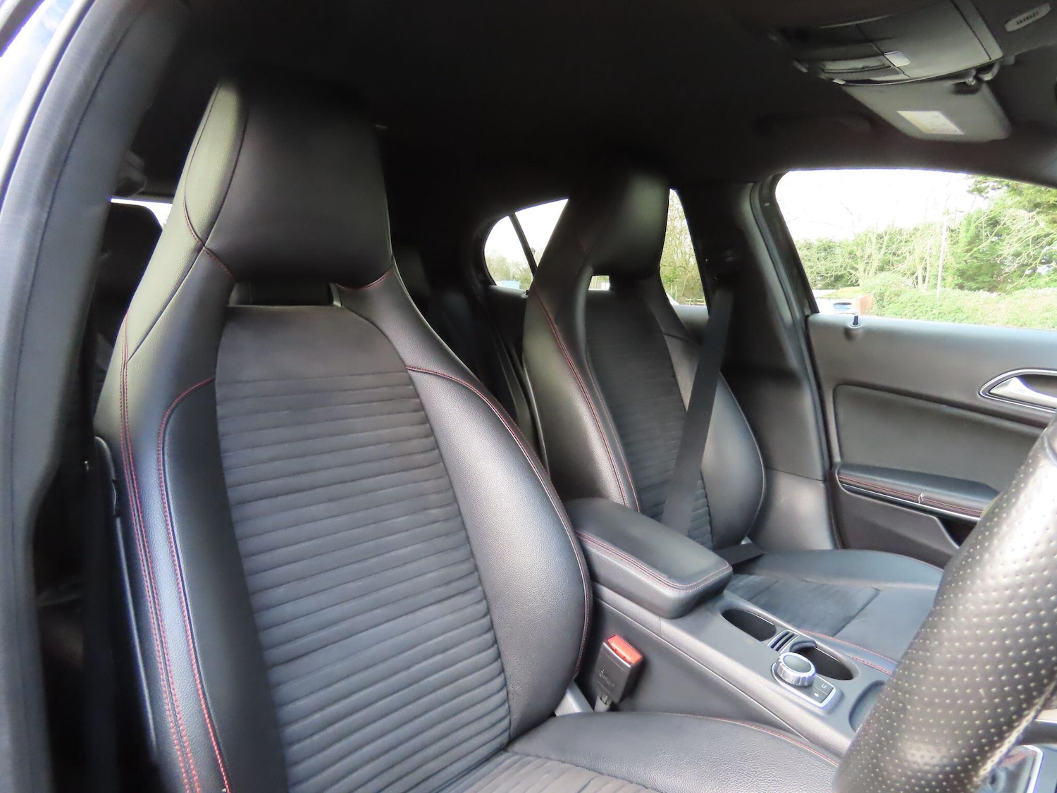 Used Mercedes-Benz GLA 2016 for sale - 77315340: Photo 8