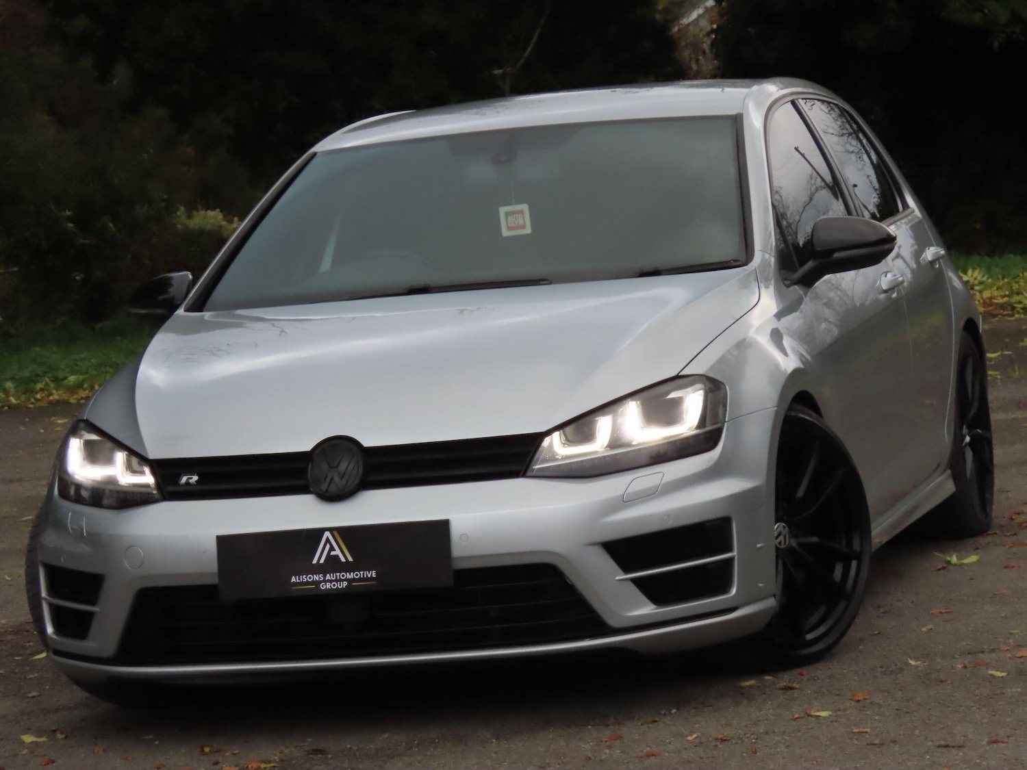 Used Volkswagen Golf 2015 for sale - 76499815: Photo 2