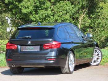Used BMW 3 Series 2018 for sale - 74433844: Photo