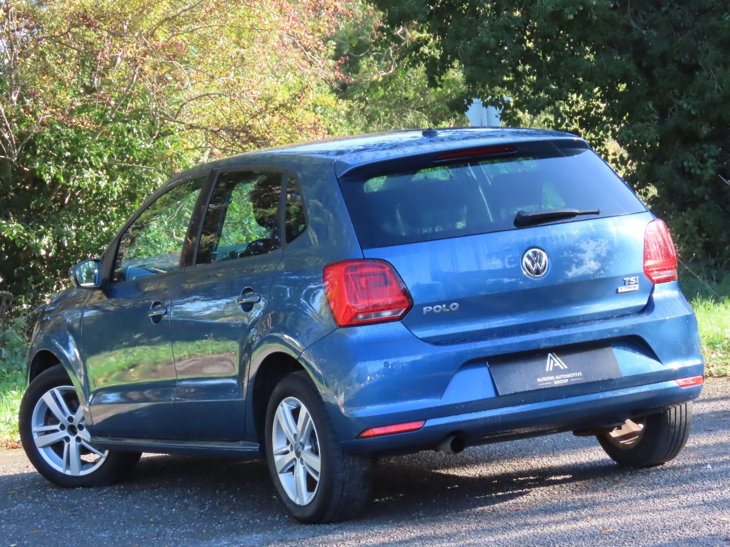 Used Volkswagen Polo 2017 for sale - 76377661: Photo 6