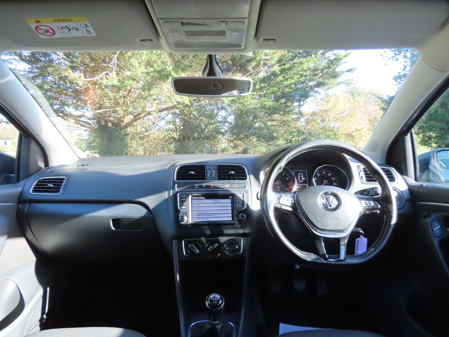 Used Volkswagen Polo 2017 for sale - 76377661: Photo 7