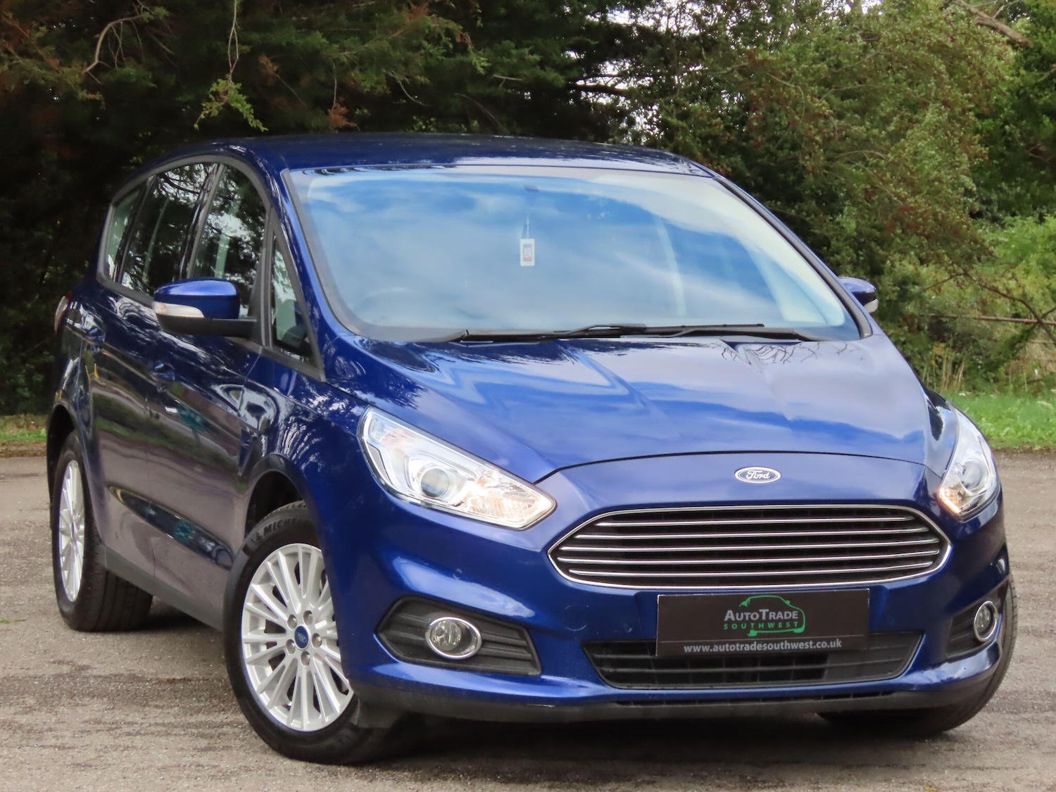 Used Ford S-Max 2017 for sale - 76988456: Photo 3