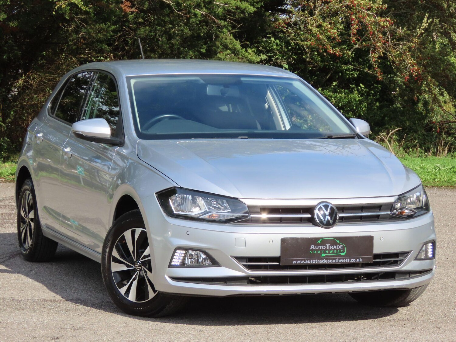Used Volkswagen Polo 2020 for sale - 76021176: Photo 3