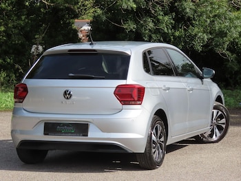 Used Volkswagen Polo 2020 for sale - 76021176: Photo