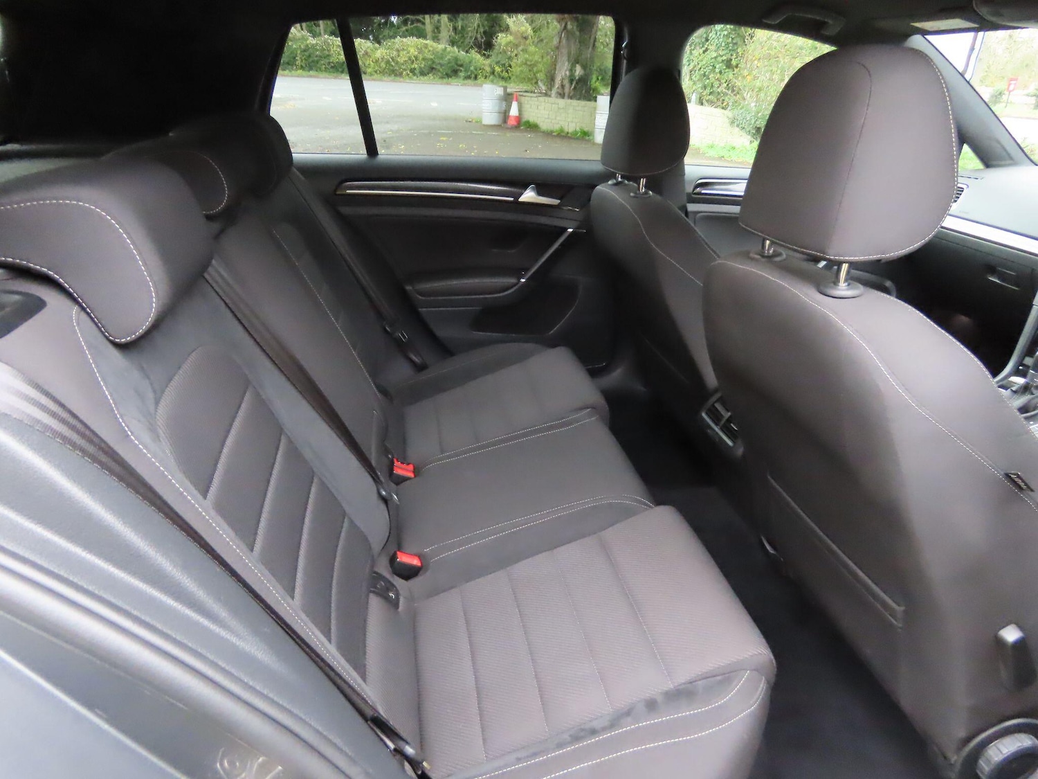 Used Volkswagen Golf 2017 for sale - 76549546: Photo 11