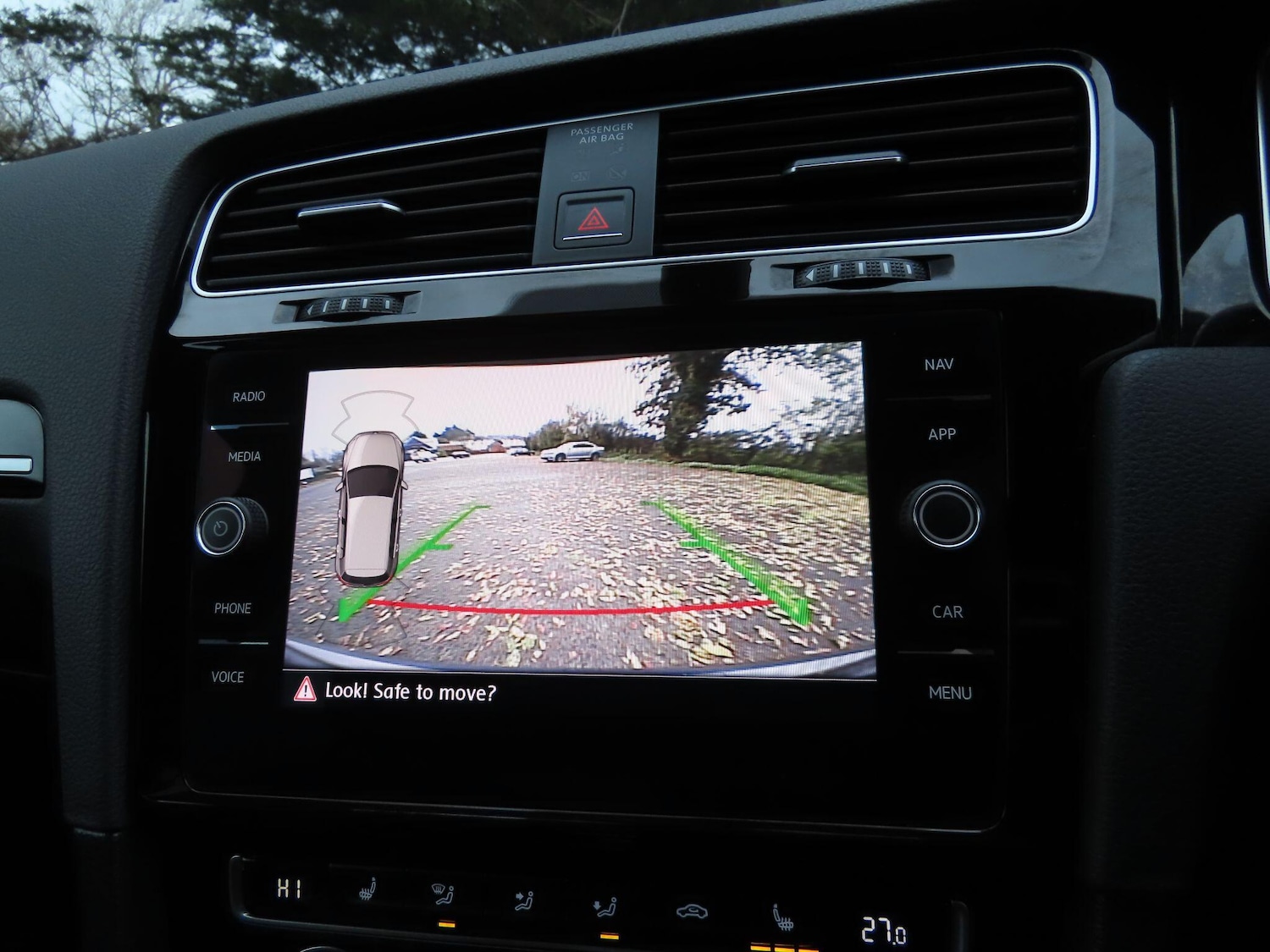 Used Volkswagen Golf 2017 for sale - 76549546: Photo 14