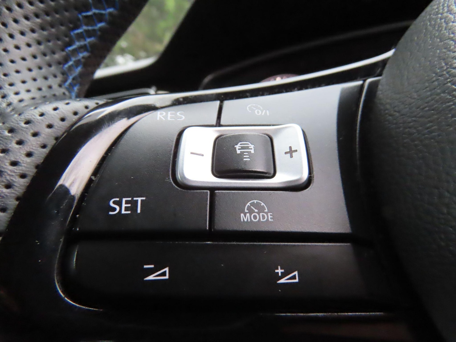 Used Volkswagen Golf 2017 for sale - 76549546: Photo 18