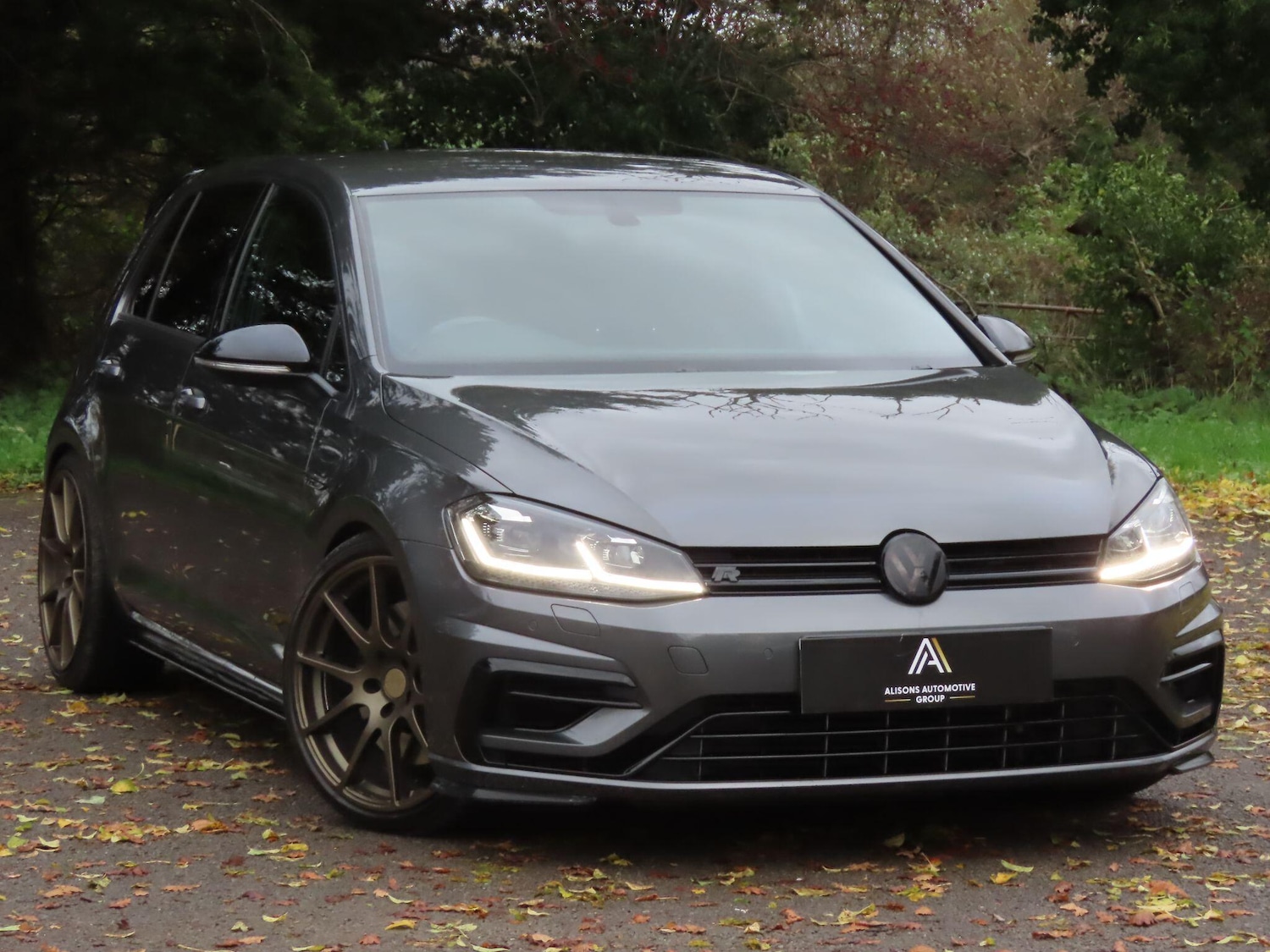 Used Volkswagen Golf 2017 for sale - 76549546: Photo 4