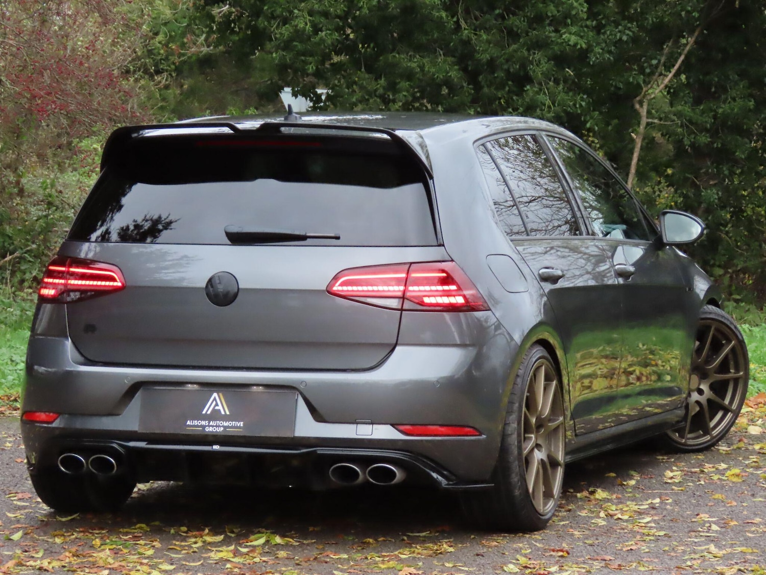 Used Volkswagen Golf 2017 for sale - 76549546: Photo 5
