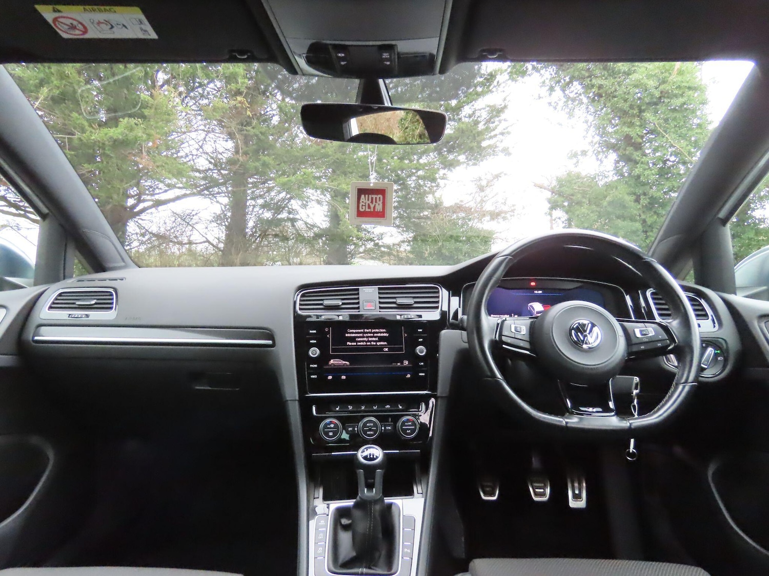 Used Volkswagen Golf 2018 for sale - 77495978: Photo 8