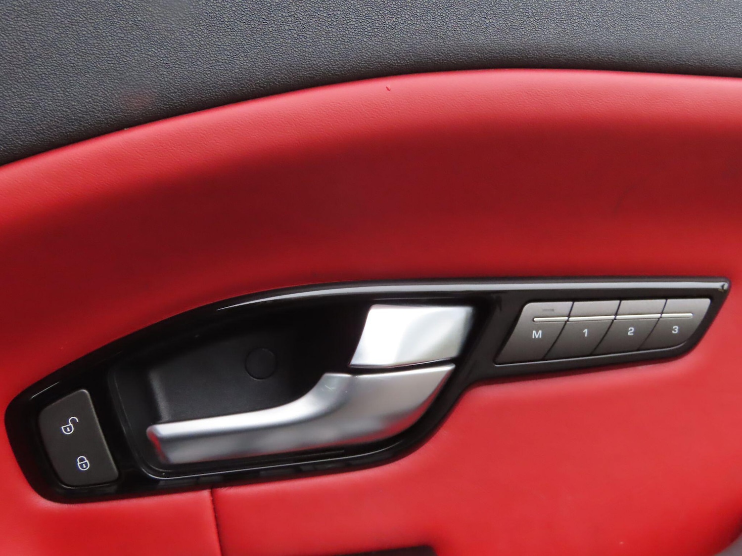 Used Land Rover Range Rover Evoque 2016 for sale - 76976170: Photo 14