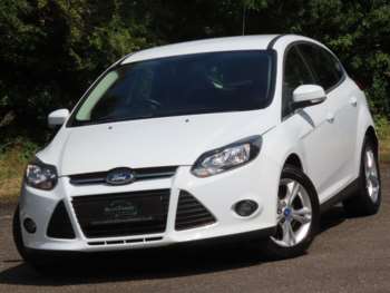 2013 (62) - 1.0T EcoBoost Zetec Euro 5 (s/s) 5dr